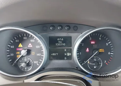 2008 Mercedes-Benz Ml 550 4Matic z USA, uszkodzony, nr VIN 4JGBB72EX8A351858